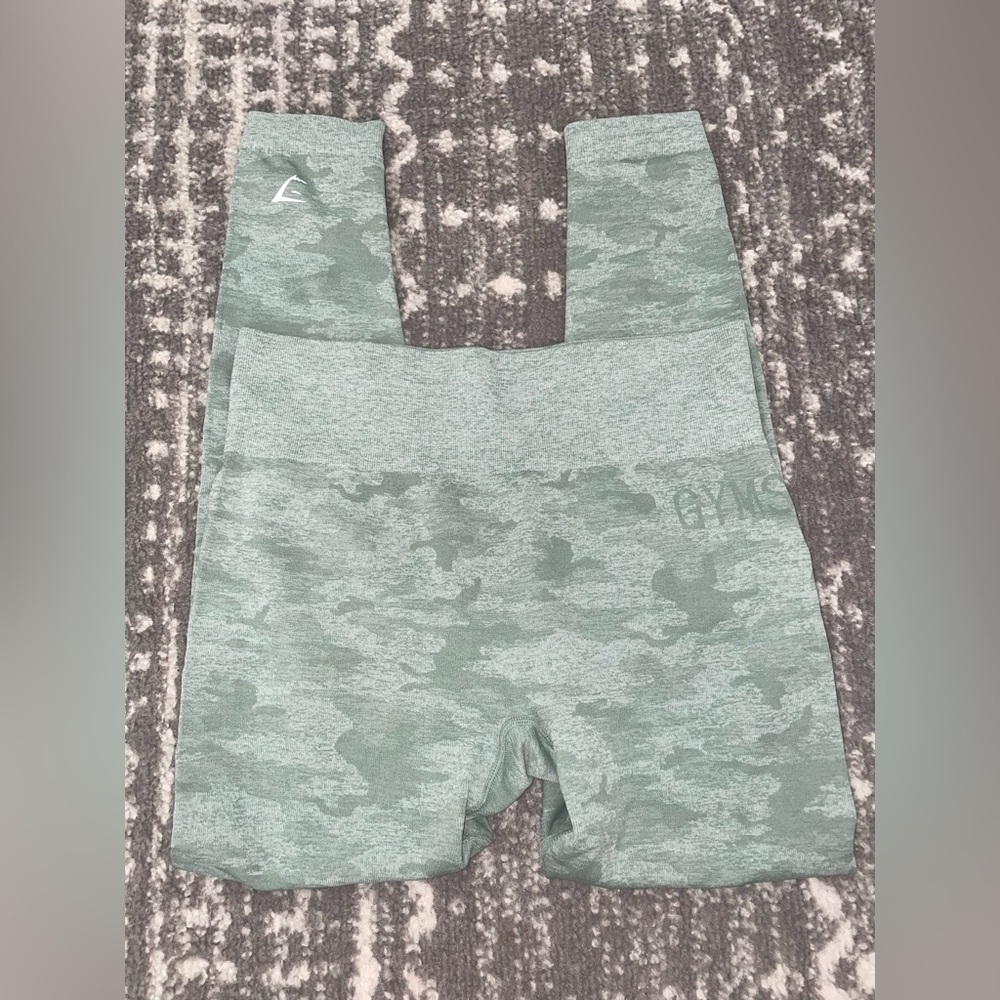 Gymshark leggings M-L